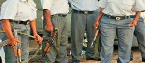 Agente da polícia morre na casa do (s) sogro (s) Agente da polícia morre na casa do (s) sogro (s)